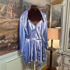 L - VTG Nordstrom Shimmering Lavender Satin Nightgown & Robe Set